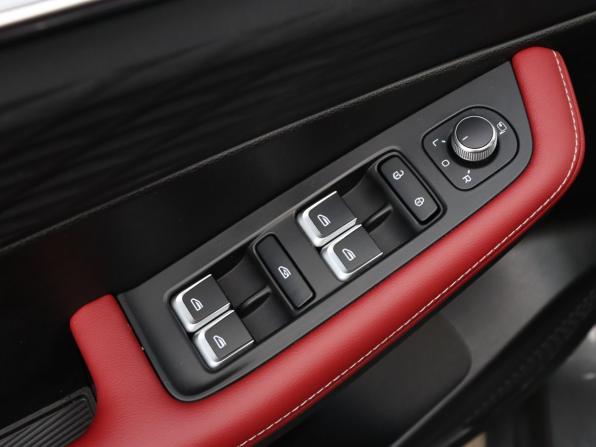 Geely Coolray I Рестайлинг с пробегом 2024 года, цена 2 230 000 рублей, 14173 км, внедорожник, Автокод Объявления