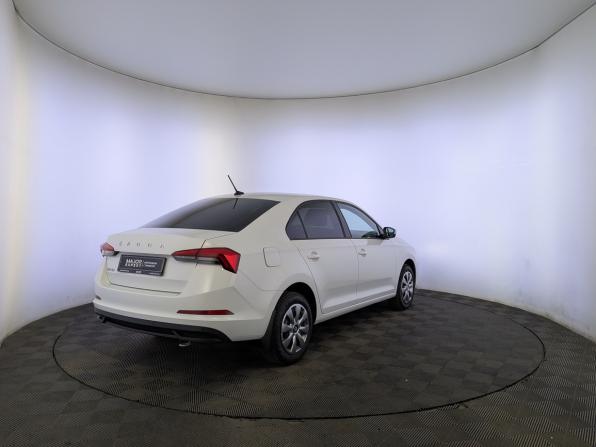 Skoda Rapid II с пробегом 2021 года, цена 1 300 000 рублей, 186824 км, лифтбек, Автокод Объявления