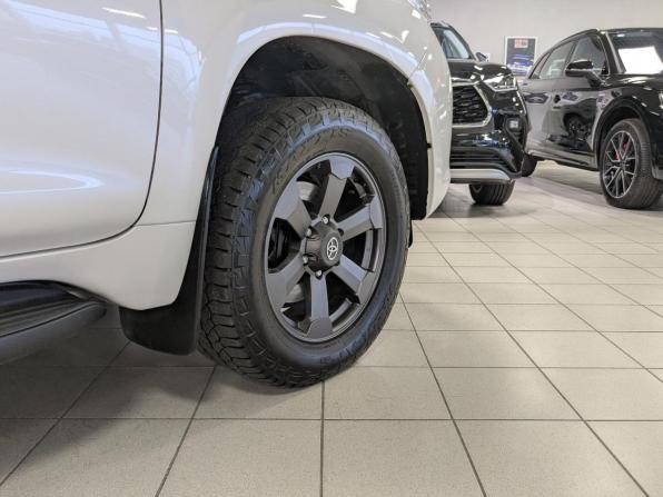 Toyota Land Cruiser Prado 150 Series с пробегом 2013 года, цена 2 999 500 рублей, 182500 км, внедорожник, Автокод Объявления
