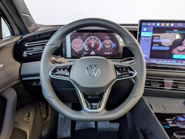 Volkswagen Tiguan III (China Market) с пробегом 2026 года, цена 4 750 000 рублей, 989 км, внедорожник, Автокод Объявления