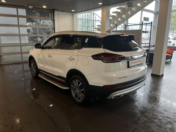 Geely Atlas Pro с пробегом 2022 года, цена 2 480 000 рублей, 38948 км, внедорожник, Автокод Объявления