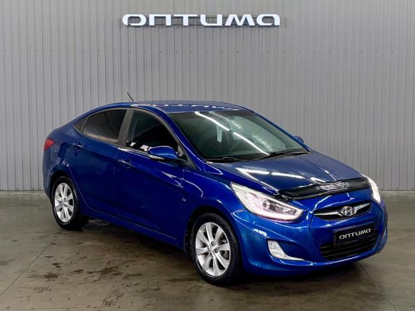 Hyundai Solaris I с пробегом 2013 года, цена 897 000 рублей, 102518 км, хэтчбек, Автокод Объявления