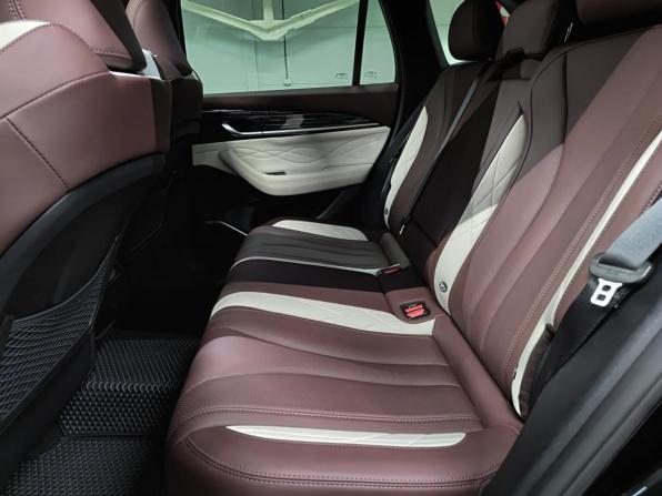 Geely Monjaro I с пробегом 2023 года, цена 3 690 000 рублей, 6916 км, внедорожник, Автокод Объявления