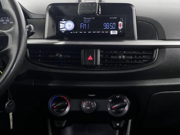 Kia Picanto III с пробегом 2018 года, цена 990 000 рублей, 97000 км, хэтчбек, Автокод Объявления