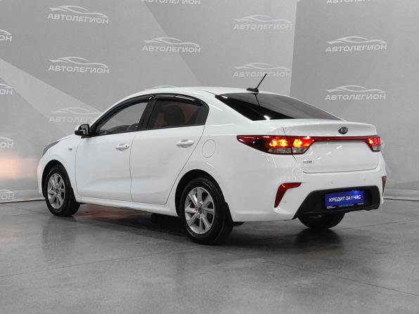 Kia Rio IV с пробегом 2018 года, цена 1 500 000 рублей, 83358 км, седан, Автокод Объявления