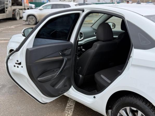 Lada (ВАЗ) Vesta I Рестайлинг (NG) с пробегом 2023 года, цена 1 220 000 рублей, 37575 км, седан, Автокод Объявления