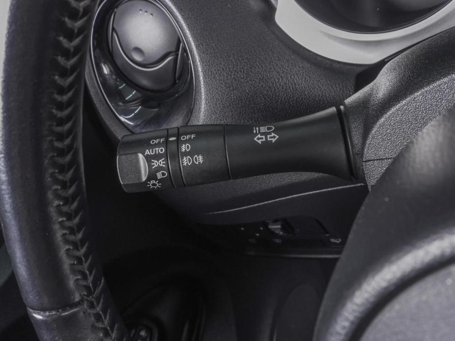 Nissan Juke I Рестайлинг Ростов-на-Дону  - изображение 16