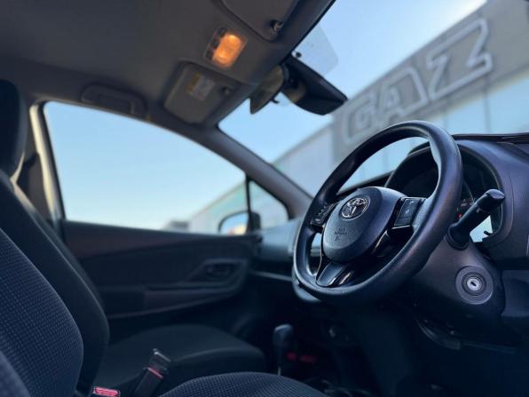 Toyota Vitz III (XP130) Рестайлинг 2 с пробегом 2018 года, цена 1 045 000 рублей, 92114 км, хэтчбек, Автокод Объявления