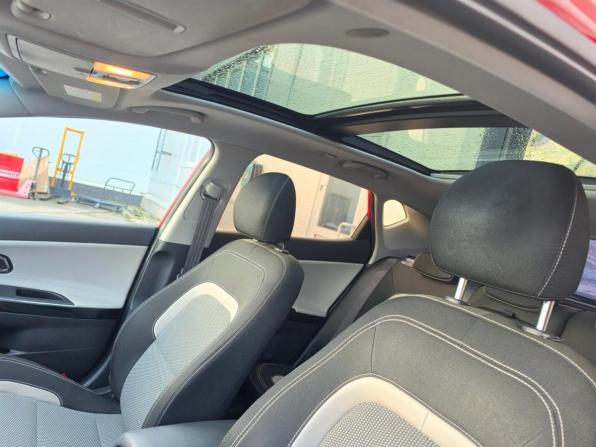 Kia Ceed II Рестайлинг с пробегом 2016 года, цена 1 315 000 рублей, 81908 км, хэтчбек, Автокод Объявления