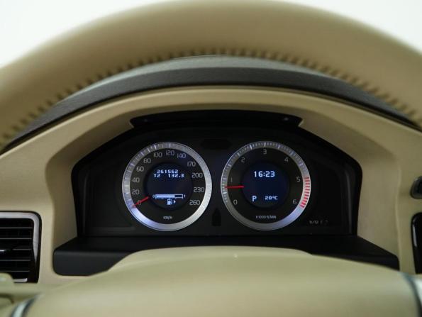 Volvo XC70 II с пробегом 2010 года, цена 1 357 077 рублей, 261562 км, универсал, Автокод Объявления