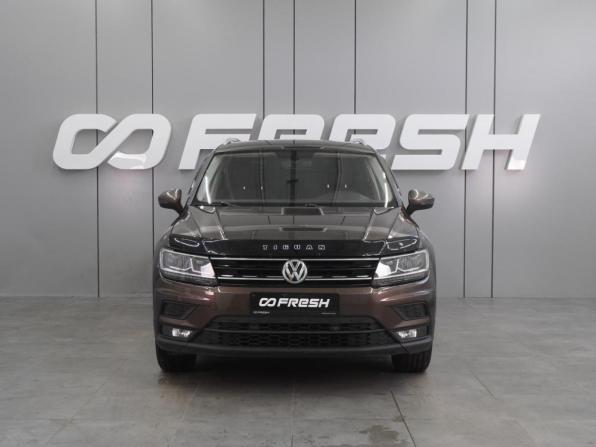 Volkswagen Tiguan II с пробегом 2018 года, цена 1 908 000 рублей, 138028 км, внедорожник, Автокод Объявления