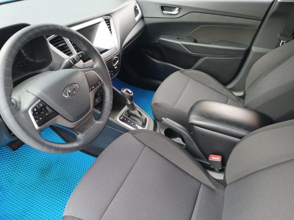 Hyundai Solaris II с пробегом 2019 года, цена 1 330 000 рублей, 139690 км, седан, Автокод Объявления