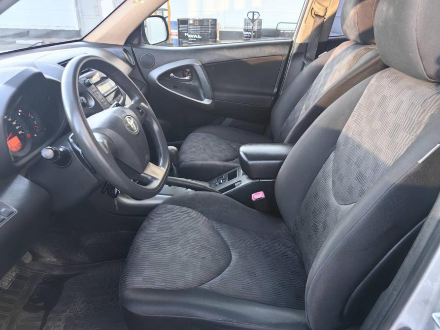 Toyota RAV4 III (XA30) Рестайлинг Москва  - изображение 9