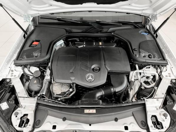 Mercedes-Benz E-Класс V (W213 S213 C238) Рестайлинг с пробегом 2021 года, цена 5 300 000 рублей, 65672 км, седан, Автокод Объявления