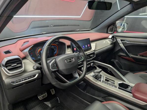 Geely Coolray I с пробегом 2023 года, цена 1 799 000 рублей, 45651 км, внедорожник, Автокод Объявления