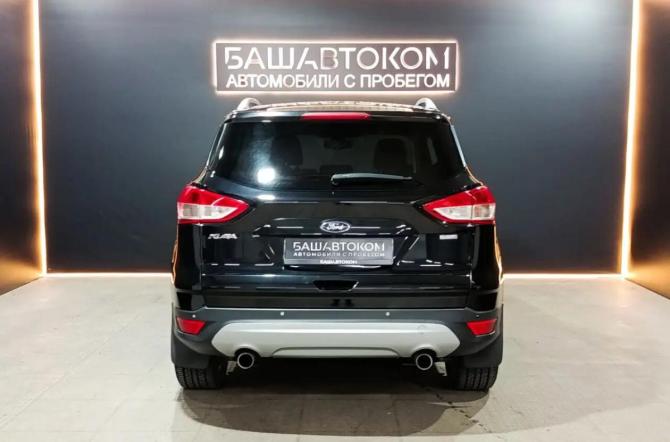 Ford Kuga II с пробегом 2014 года, цена 1 220 000 рублей, 124305 км, внедорожник, Автокод Объявления