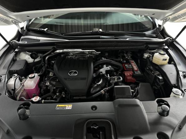 Lexus RX V с пробегом 2023 года, цена 8 930 000 рублей, 3355 км, внедорожник, Автокод Объявления