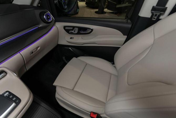 Новый Mercedes-Benz V-Класс III (W447) Рестайлинг 2 2024 года, цена 15 900 000 рублей, минивэн, Автокод Объявления