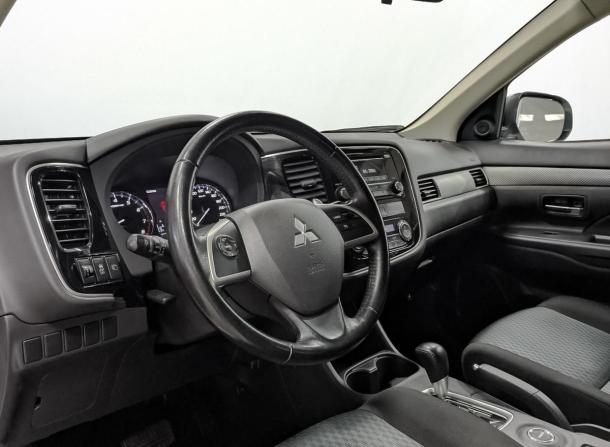 Mitsubishi Outlander III Рестайлинг с пробегом 2014 года, цена 1 595 000 рублей, 120711 км, внедорожник, Автокод Объявления