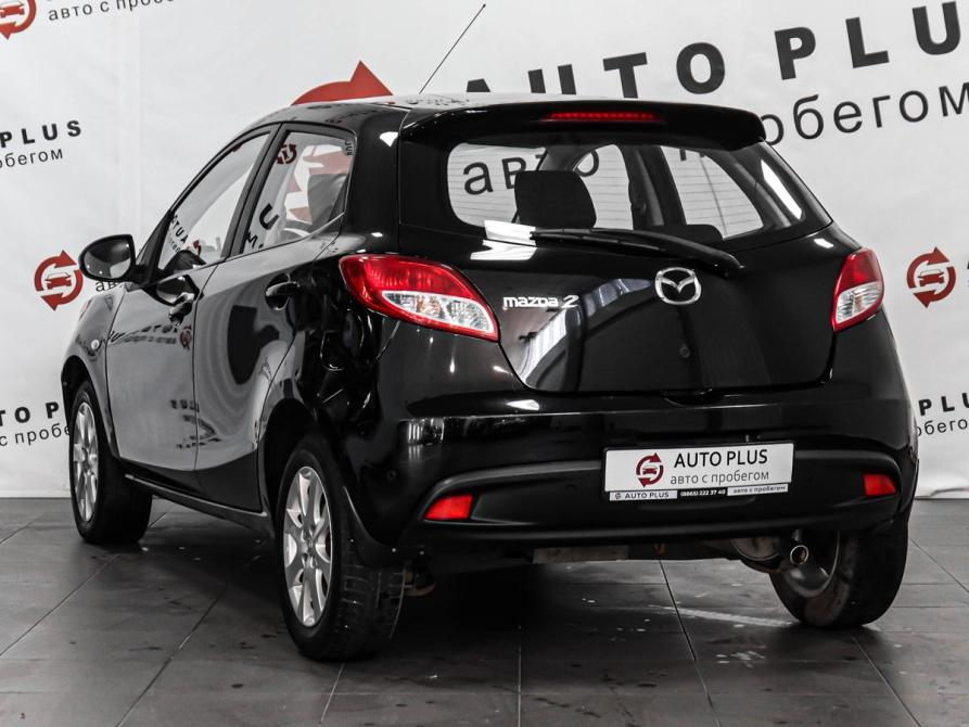 Mazda 2 II Рестайлинг (DE2) Минеральные Воды  - изображение 2
