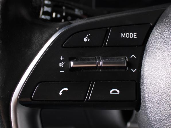 Hyundai Elantra VI (AD) Рестайлинг с пробегом 2021 года, цена 1 990 000 рублей, 64105 км, седан, Автокод Объявления