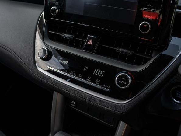 Toyota Corolla Cross I с пробегом 2023 года, цена 2 862 000 рублей, 567 км, внедорожник, Автокод Объявления