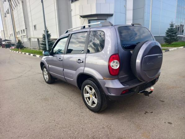 Chevrolet Niva I Рестайлинг с пробегом 2010 года, цена 300 000 рублей, 213000 км, внедорожник, Автокод Объявления