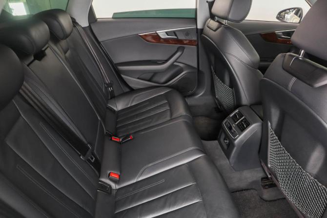 Audi A4 V (B9) с пробегом 2017 года, цена 2 049 000 рублей, 73500 км, универсал, Автокод Объявления