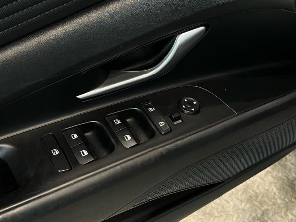 Hyundai Elantra VII (CN7) с пробегом 2021 года, цена 1 640 000 рублей, 133333 км, седан, Автокод Объявления