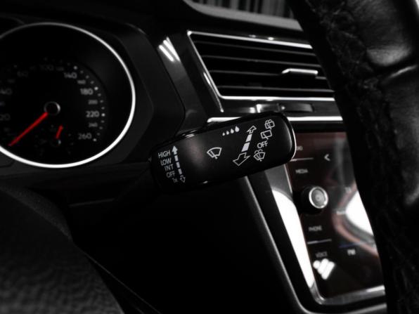 Volkswagen Tiguan II с пробегом 2020 года, цена 2 279 000 рублей, 91778 км, внедорожник, Автокод Объявления