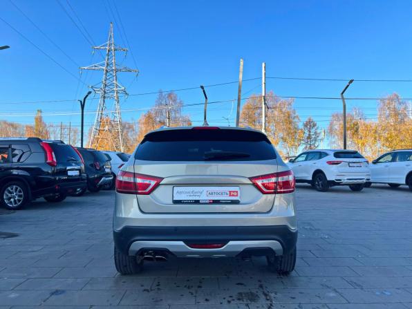 Lada (ВАЗ) Vesta I с пробегом 2020 года, цена 1 090 000 рублей, 110700 км, универсал, Автокод Объявления