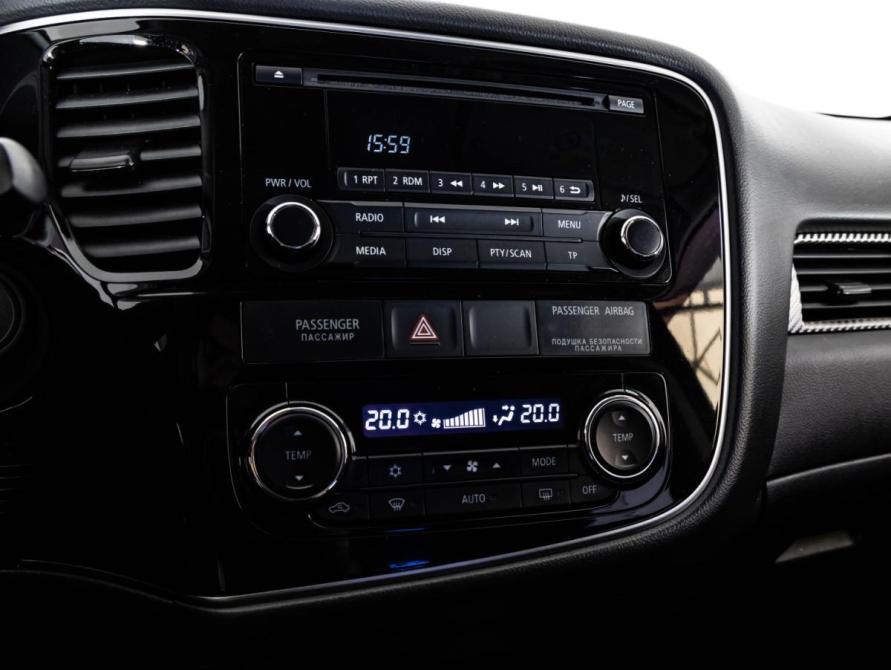 Mitsubishi Outlander III Рестайлинг 2 Санкт-Петербург  - изображение 14