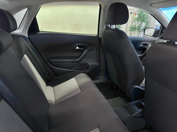 Volkswagen Polo V с пробегом 2012 года, цена 770 000 рублей, 175000 км, седан, Автокод Объявления