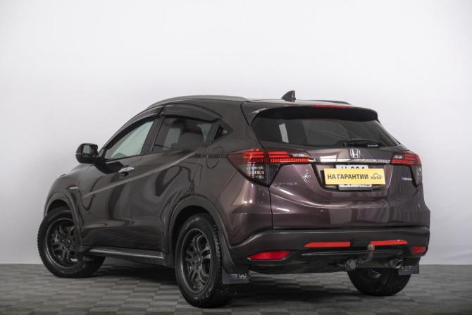 Honda Vezel I Рестайлинг с пробегом 2018 года, цена 2 079 000 рублей, 87000 км, внедорожник, Автокод Объявления