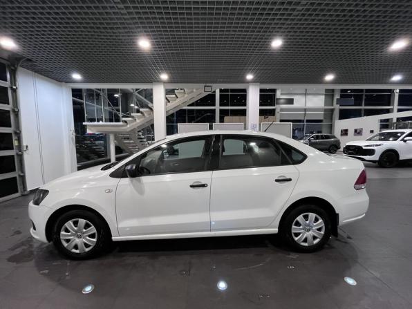 Volkswagen Polo V с пробегом 2015 года, цена 820 000 рублей, 190617 км, седан, Автокод Объявления
