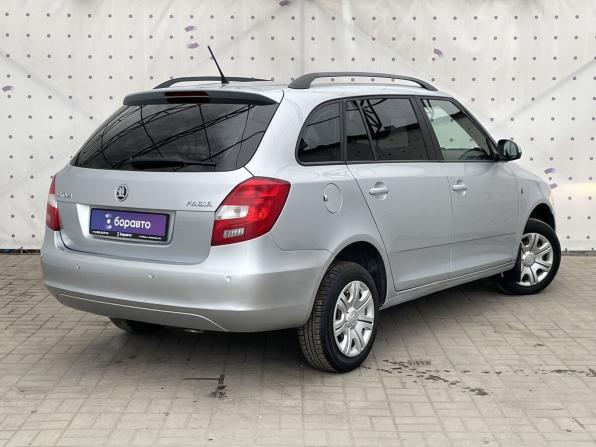 Skoda Fabia II Рестайлинг с пробегом 2014 года, цена 620 000 рублей, 267318 км, универсал, Автокод Объявления