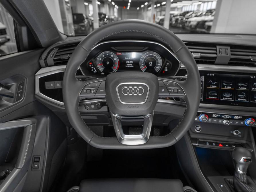 Audi Q3 II (F3) Москва  - изображение 10