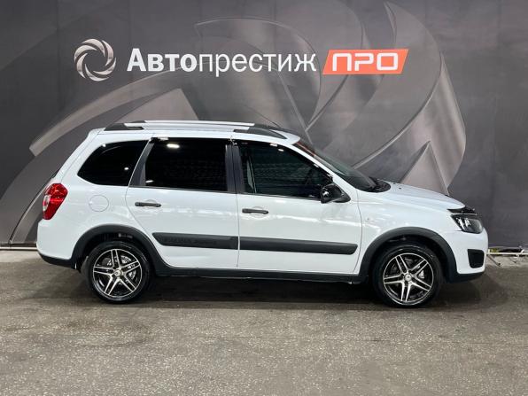 Lada (ВАЗ) Kalina II с пробегом 2017 года, цена 550 000 рублей, 184511 км, универсал, Автокод Объявления