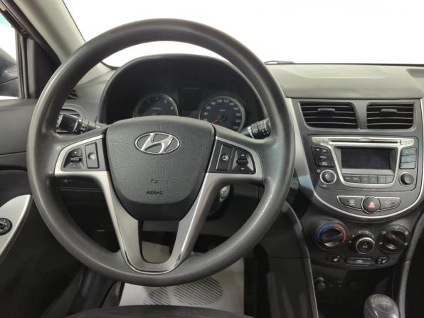 Hyundai Solaris I Рестайлинг с пробегом 2015 года, цена 800 000 рублей, 162097 км, седан, Автокод Объявления