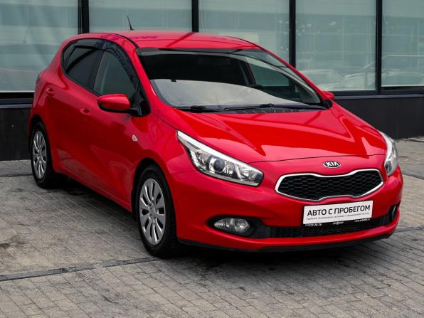 Kia Ceed II с пробегом 2014 года, цена 846 000 рублей, 235000 км, хэтчбек, Автокод Объявления