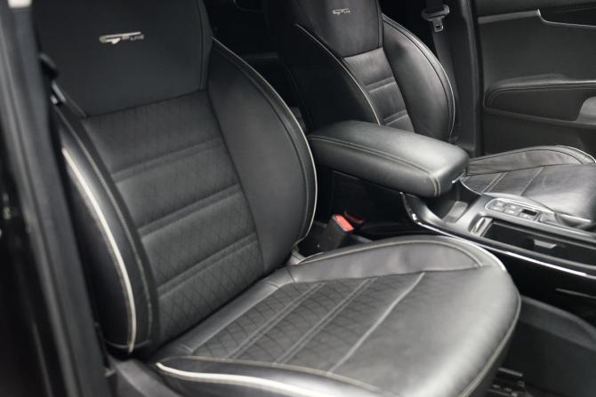 Kia Sorento III Prime Рестайлинг с пробегом 2018 года, цена 3 280 000 рублей, 164000 км, внедорожник, Автокод Объявления