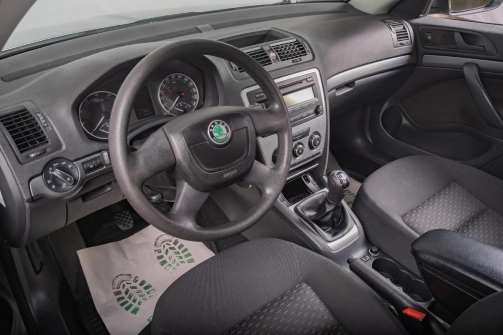 Skoda Octavia II (A5) Рестайлинг Томск  - изображение 9