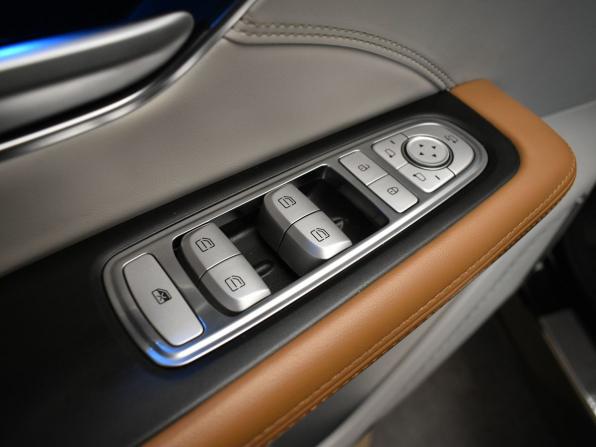 JETOUR X70 PLUS I Рестайлинг с пробегом 2024 года, цена 2 275 000 рублей, 55000 км, внедорожник, Автокод Объявления