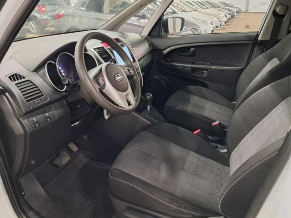 Kia Venga I с пробегом 2011 года, цена 790 000 рублей, 240262 км, компактвэн, Автокод Объявления
