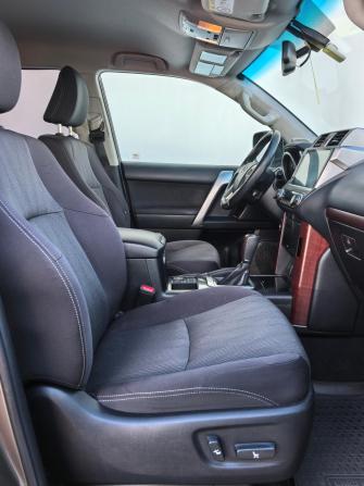 Toyota Land Cruiser Prado 150 Series Рестайлинг 1 с пробегом 2014 года, цена 2 750 000 рублей, 298000 км, внедорожник, Автокод Объявления