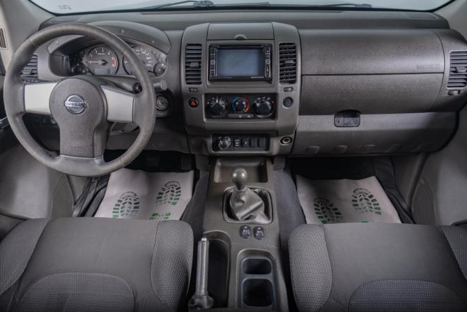 Nissan Navara (Frontier) III (D40) Рестайлинг с пробегом 2010 года, цена 929 000 рублей, 287000 км, offers.body_type.unknown, Автокод Объявления
