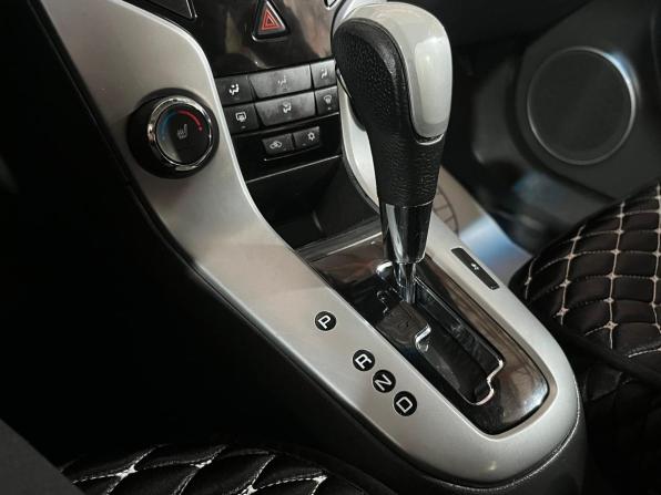 Chevrolet Cruze I с пробегом 2010 года, цена 435 000 рублей, 450000 км, седан, Автокод Объявления