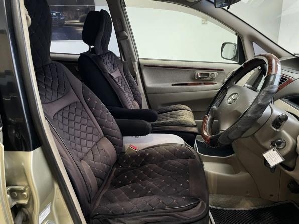 Toyota Nadia с пробегом 2001 года, цена 520 000 рублей, 460000 км, компактвэн, Автокод Объявления