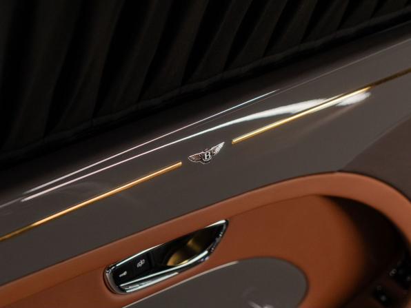 Bentley Mulsanne II Рестайлинг с пробегом 2017 года, цена 18 000 000 рублей, 152000 км, седан, Автокод Объявления