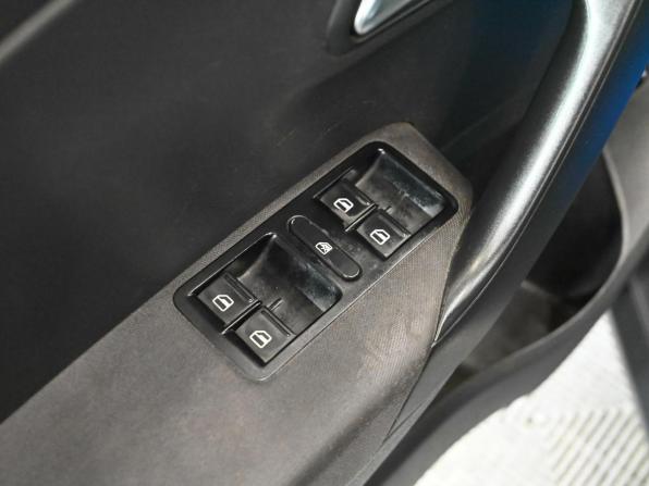 Volkswagen Polo V с пробегом 2011 года, цена 600 000 рублей, 159209 км, седан, Автокод Объявления
